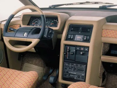 R 30